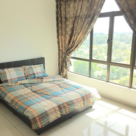 Parc Regency Serviced Apartment D-10-19 Johor Bahru Esterno foto